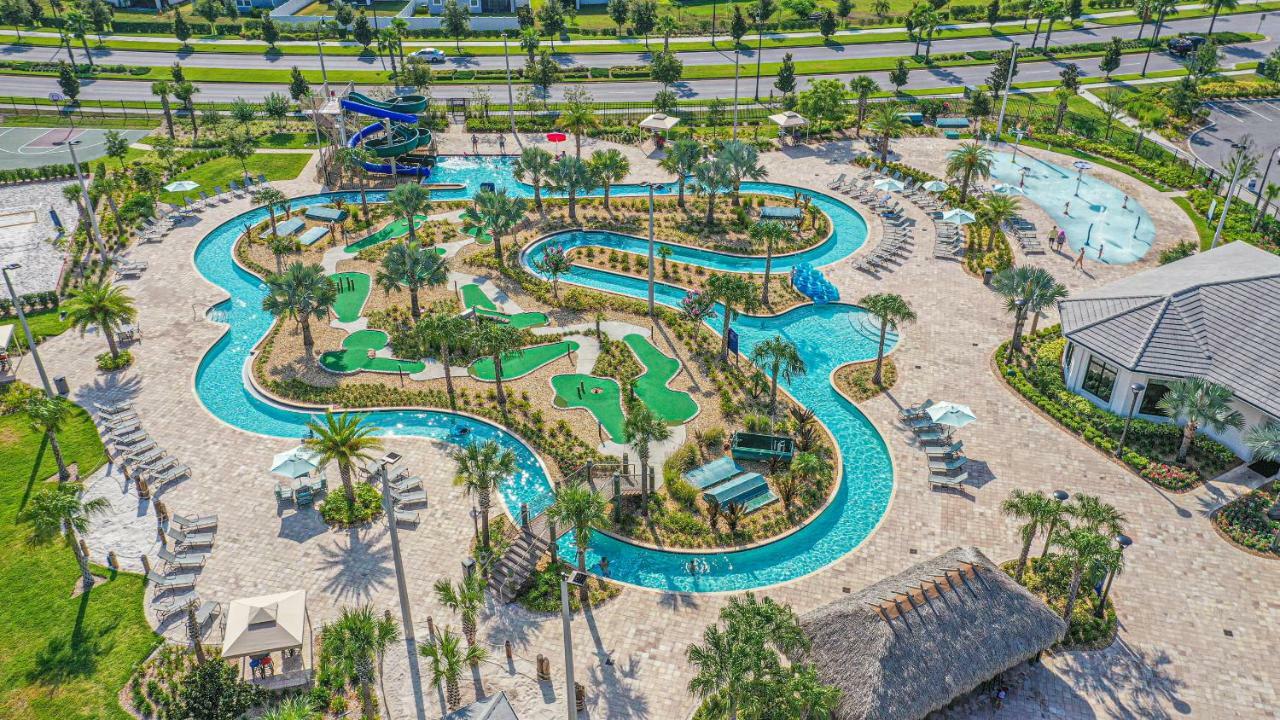 Only 5 Miles From Disney! Free Water Park! 2 Bed, 2 Bath Condo, Sleeps 8 Kissimmee Buitenkant foto