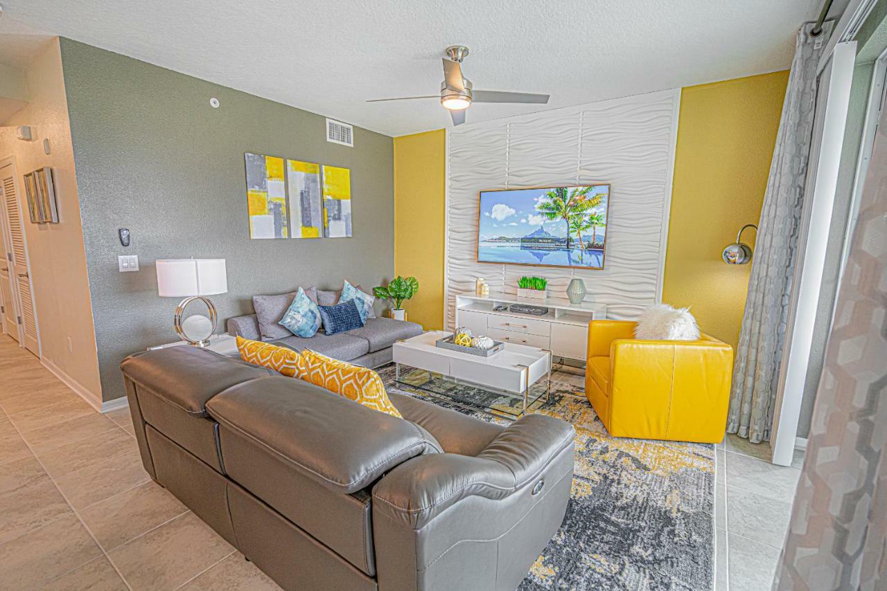 Only 5 Miles From Disney! Free Water Park! 2 Bed, 2 Bath Condo, Sleeps 8 Kissimmee Buitenkant foto